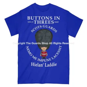 SCOTS GUARDS BUTTONS IN THREE'S Military Printed T-Shirt